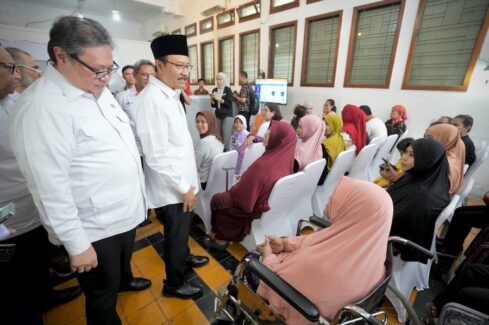 Pemerintah Gelontorkan BLT Kesra Rp900.000 untuk 35 Juta KPM