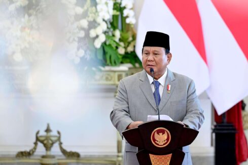 Prabowo Lantik Dony Oskaria Sebagai Kepala BP BUMN