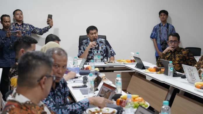Maruar-bedah rumah