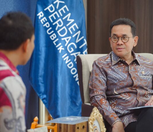 India Hentikan Penyelidikan Antisubsidi Produk Kaca Asal Indonesia